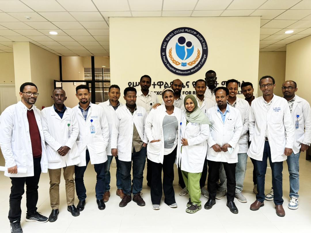 SPIRHR's tweet photo. SPIRHR organized a specialized training session on post-partum IUDs for OB-GYN residents at SPHMMC on April 29-30. The program aimed to equip residents with PPIUD skills and boost the adoption of PP IUDs. https://t.co/WrbAY0k0DG