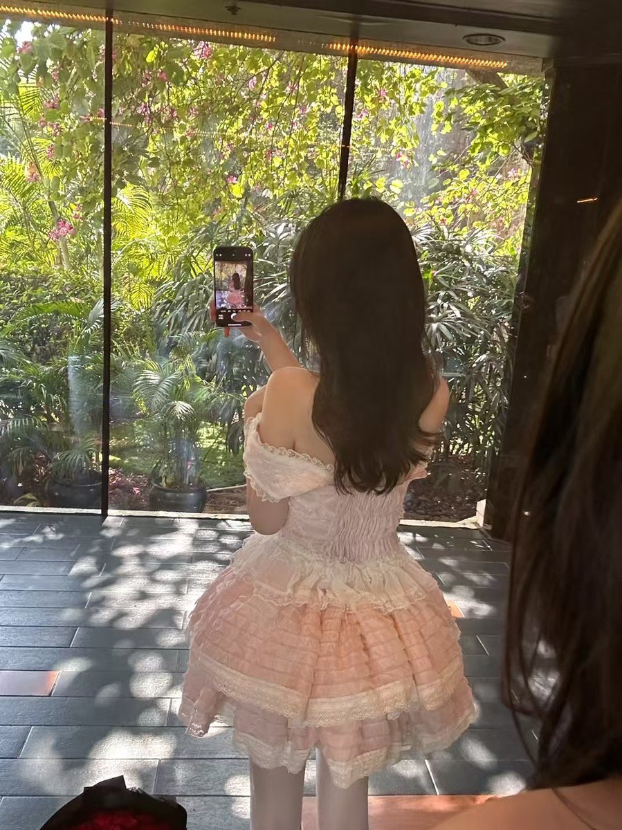 我草莓味了 tweet media