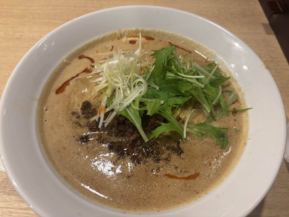 かずほ tweet media
