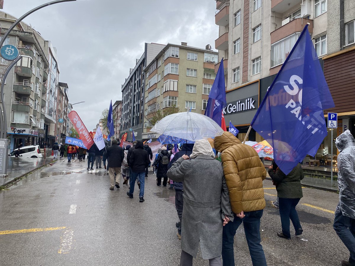 SOL Parti Gebze tweet media
