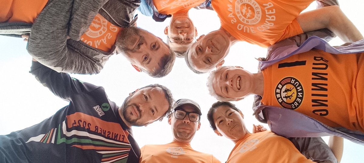 BeerRunnersVLC's tweet photo. Otro jueves más a la saca! Pese a ser puente, éramos unos cuantos. 
Buen entrenamiento y mejor post, con la celebración del cumple de nuestro compi Joan! #BeerRunnersVLC #socialrunning #BeerWalkersVLC #muchomasquecorrer #mareanaranja #beerrunners #running #walkers #beerwalkers. https://t.co/OGc5uGYCJW