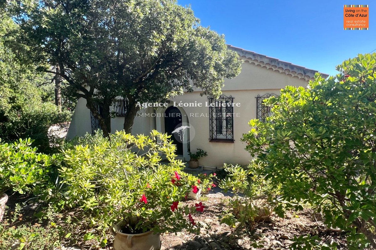 atthecotedazur's tweet image. Les Issambres Charmantes Haus zu verkaufen 5 Zimmer
€1.100.000
livingonthecotedazur.com/de/luxusimmobi…
#immobilien #villa #immobilienmakler #makler #haus #realestateagent #wohnung #immobilienverkauf #lesIssambres