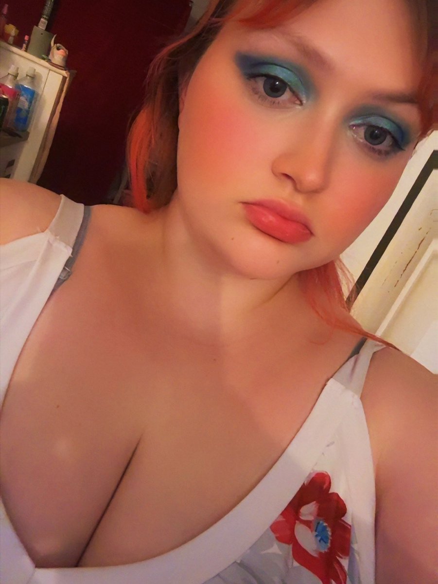 alexia_belle6's tweet photo. Have you seen my new YouTube video 

https://t.co/YMF8XH0Cp3

#bbw #trending #youtube https://t.co/eFu3vyX3Cd