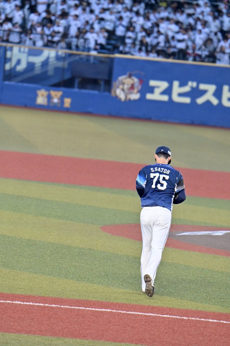 ミホコ🌏待ち合わせをしようか tweet media