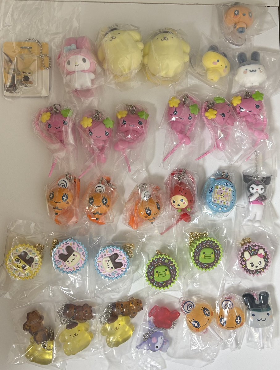 ma_capsuletoy's tweet photo. ガチャガチャ お譲り 買取
たまごっち ズートピア サンリオ ボンドロ 

【譲】1~3枚目
⚠️ALT必読(1枚目抱き合わせ必須)

【求】定価+送料+梱包費¥10

3枚目から多く買取いただける方優先。
まとめての方優先。
発送前に先払いできる方のみ。
検索からでもお気軽にお声かけください🙇‍♀️ https://t.co/SyKJ2dUXHj