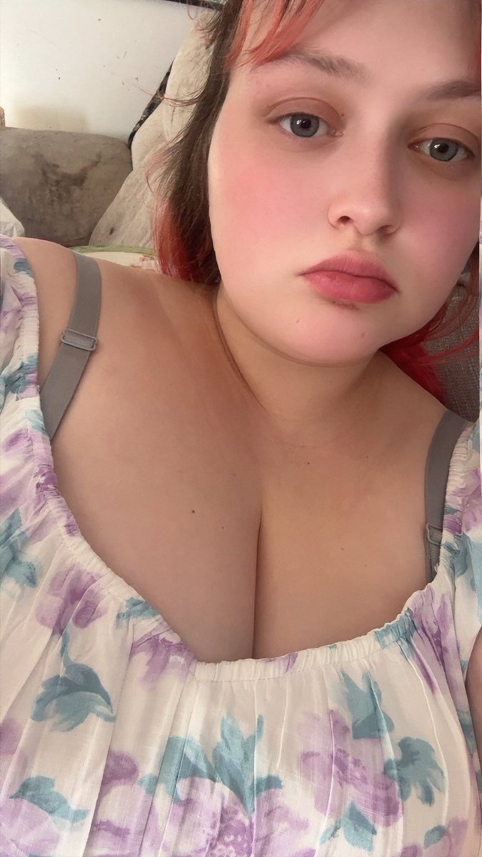 AlexiaBelle_64's tweet image. Love this dress ☀️🥵 

#bbw #gamergirl #fitness