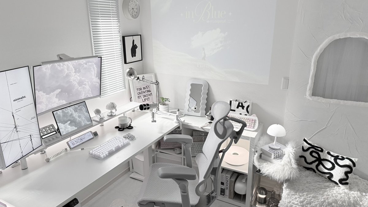 lvelss_m's tweet image. before→after

#BeforeAfterみせて
#desksetup