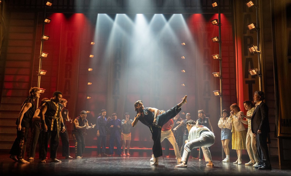 TKKMusical's tweet photo. Don’t miss the chance to see your favourite iconic movie on stage at a dojo near you🧡

#TheKarateKid #TheKarateKidTheMusical #UKTour 

📸 Manuel Harlan https://t.co/1eqLSGfFF4