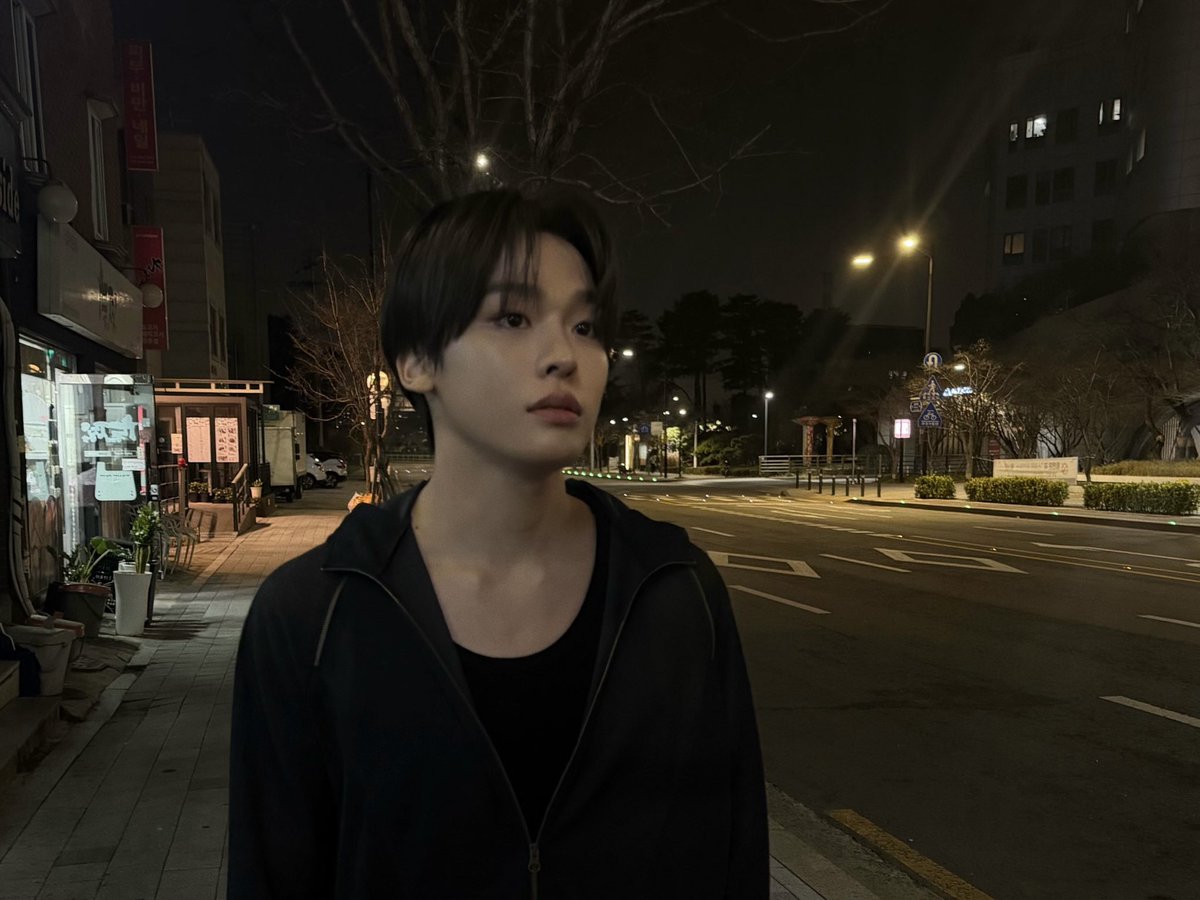 잠만 tweet media