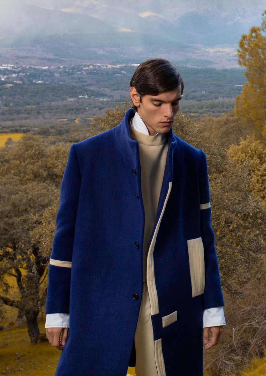 Les muestro la tendencia de textil, empujada por quienes abajo creemos en la Lana Merina, en la trashumancia y en sus beneficios para la sociedad, que es 🇪🇸, y no contamina el planeta, como sucede con los microplásticos de ropa sintética al lavarse #Oteyza <a href="/CasaReal/">Casa de S.M. el Rey</a>
📷Lana Merina