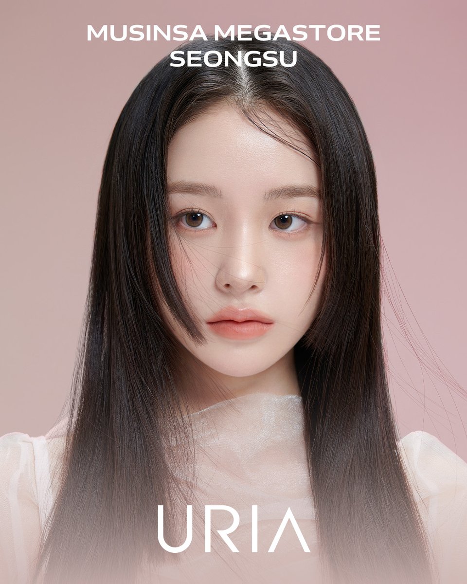 PONPISHofficial's tweet photo. 𝗣𝗢𝗡𝗣𝗜𝗦𝗛 × 𝗠𝗨𝗦𝗜𝗡𝗦𝗔

envie
瞳、彩る。

URIA
アトリエ生まれのカラーレンズ

OH
視線が語る、情熱が踊る

OOHA
憧れの女神盛れが叶う、アイドルっぽ韓国カラコン

📍ソウル特別市 城東区 聖水二路62 MUSINSA メガストア 聖水2F

#PONPISH #MUSINSA #ムシンサ #폰피쉬 #무신사 #성수팝업 #聖水 #ソンス #성수