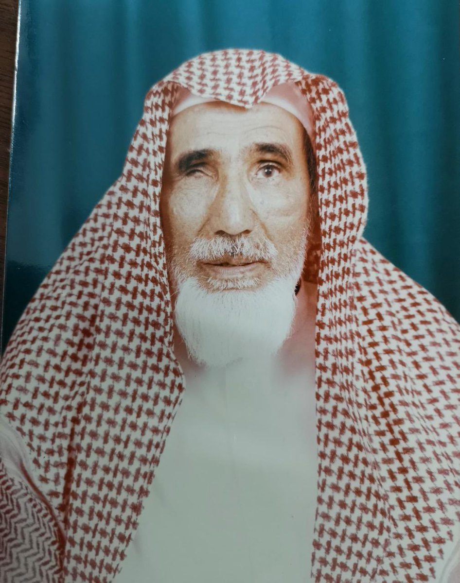 sulaiman_saeed_'s tweet photo. مقال عن والدي والد امي جدي علي بن ابراهيم السليمان السعيد رحمة اللّٰه في زيارة صاحب السمو الملكي الأمير فهد بن سلمان لجلاجل واستضافة جدي لة رحمة اللّٰه .... وكان عمري وقتها 13 سنة 
مايدل على كرمة وواجب الضيافة و جود ال بيتة الكرام
#جلاجل
#سدير
#عيد
#اسرة_السعيد
#منطقة_سدير
#الكرم https://t.co/aiBeYTfK98