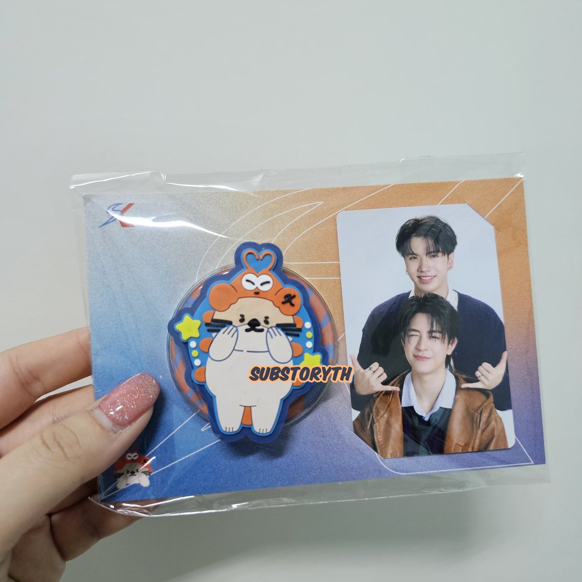 SubStoryTH's tweet photo. wts / ขาย ของมือหนึ่ง มีการ์ดครบ ✨️
✅️ Card Holder (ว่าง 2) 400฿ รวมส่ง
✅️ Griptok (ว่าง 1) 490฿ รวมส่ง
🛒 คละของในร้านเพิ่มได้
💬 เมนชั่นก่อนเดมด้วยนะคะ
#SeakeenFanMeeting  #ตลาดนัดซีคีน
#SubStoryTH_Items https://t.co/4yTIdIIh2X