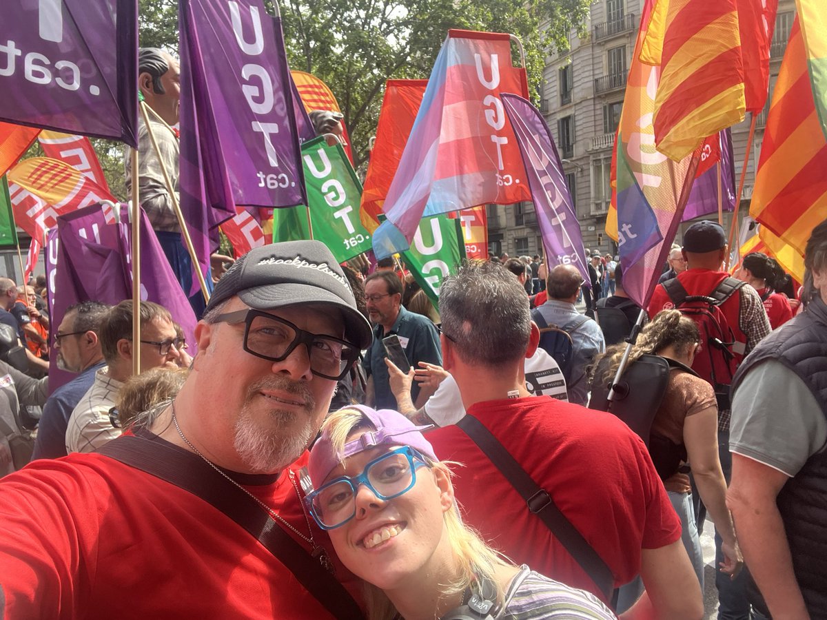 karlosteruel70's tweet photo. Visca el 1er de maig✊🏻 https://t.co/w3hSG6ODJO