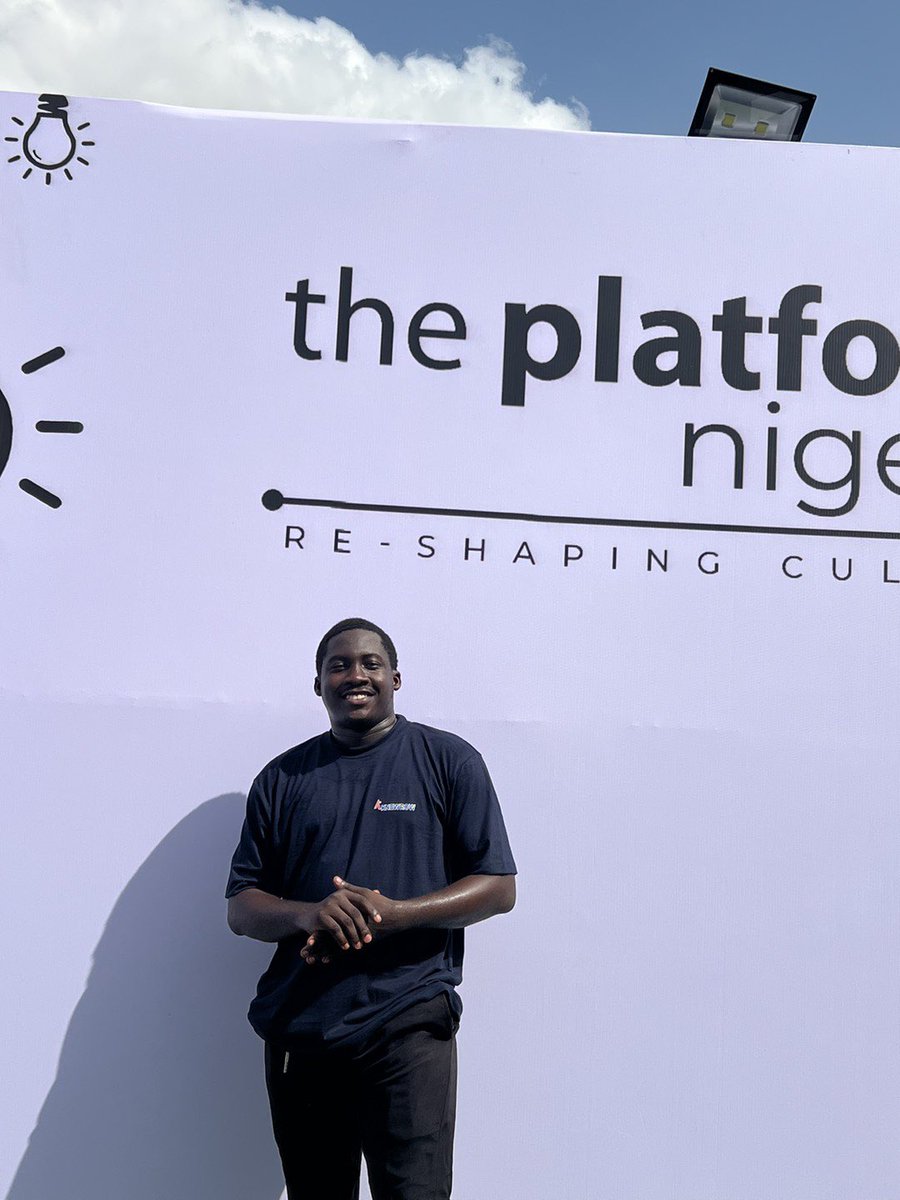 solemn_braunjr's tweet photo. I used to replay Vusi Thembekwayo’s talks to survive tough days.  
   Today, I’m in the same room with him at The Platform Nigeria.  I am here with @knewrow 

   Life update: The student finally meets the master. 🐐  

   #ThePlatformNG
   @VusiThembekwayo @theplatformng https://t.co/WOZ8j9Fdhl