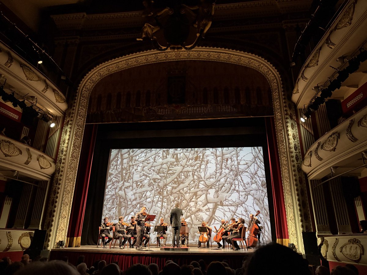 harmoniensemble tweet picture