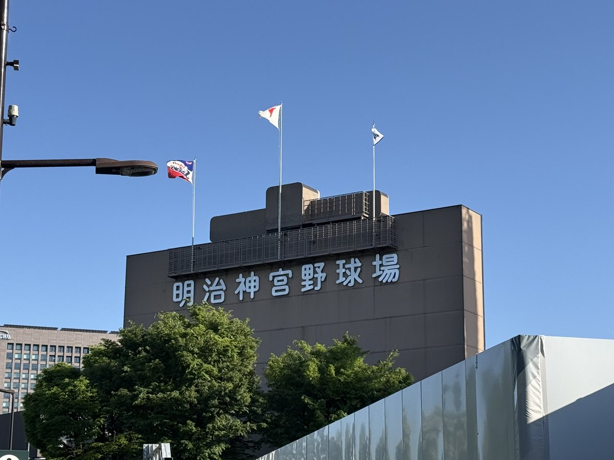 みそぱん tweet media