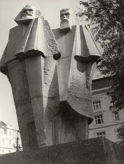 Eastern Bloc Visuals tweet media