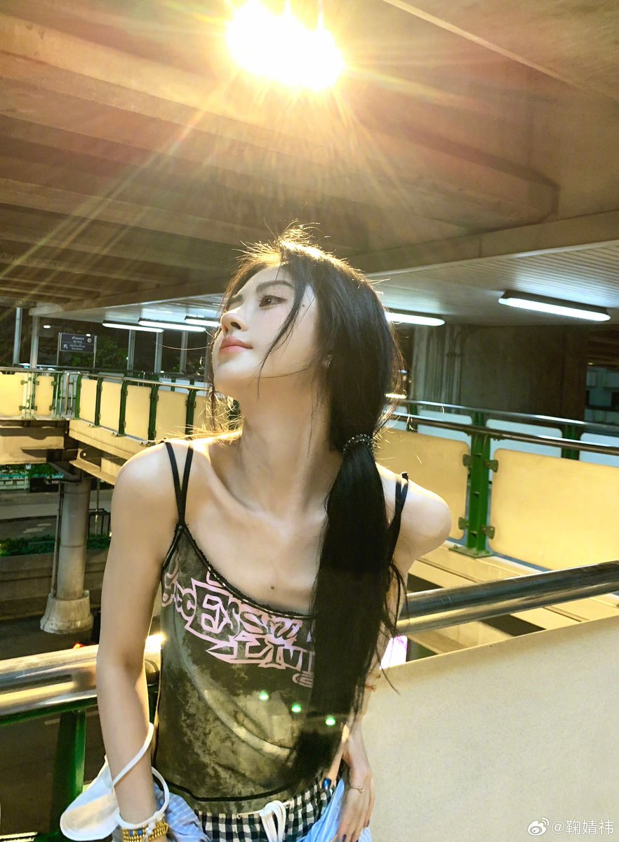 리내 tweet media