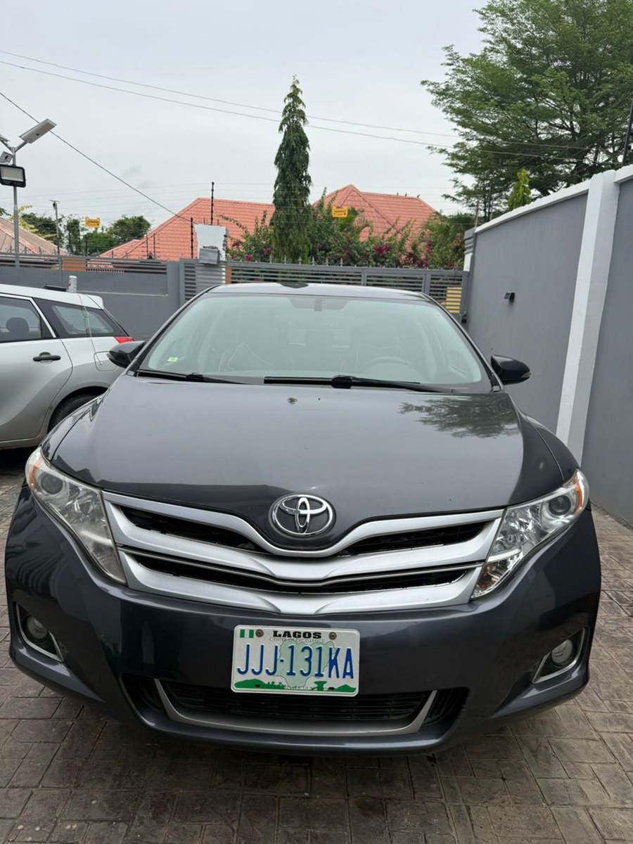 AderibigbeMust6's tweet image. Super Clean Nigerian Used 2013 Toyota Venza LE Edition – Just a Year Used , Flawlessly Maintained.
Contact for more details: 08162872563

#ASAKE #KISSDANIEL