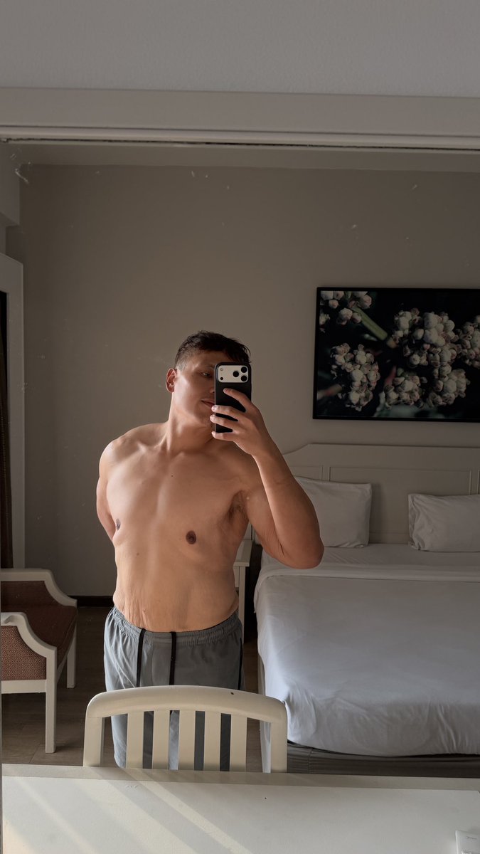 😘