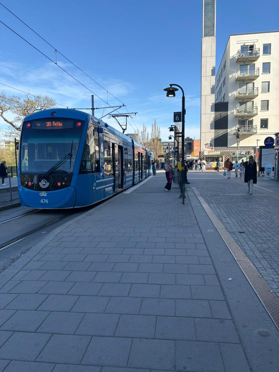 Sayyonee_'s tweet image. If your days sometimes feel lonely, confusing, or unnoticed
If you want to grow in your career, confidence &amp;amp; life but don’t know where to start
You are not alone. 
And you don’t have to figure it all out by yourself.
#Sayyonee is a space built for women like you
#Finland #Sweden