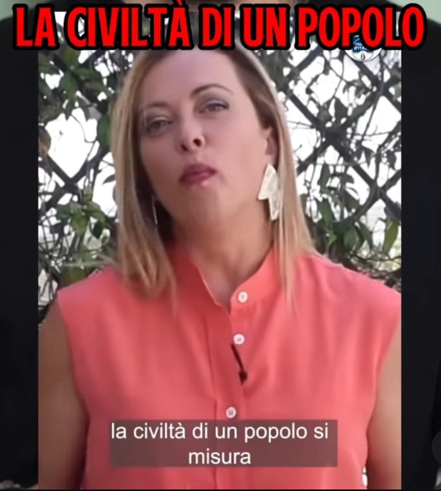 IdaNapolitano5's tweet image. Cita #Gandhi "La civiltà di un popolo si misura da come tratta gli animali"
Poi il suo Ministro Lollobrigida vuole approvare  la legge sparatutto animali. 
Eccovi gli ipocriti al governo!