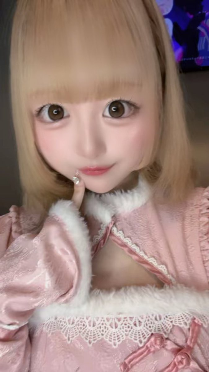 みあ tweet media