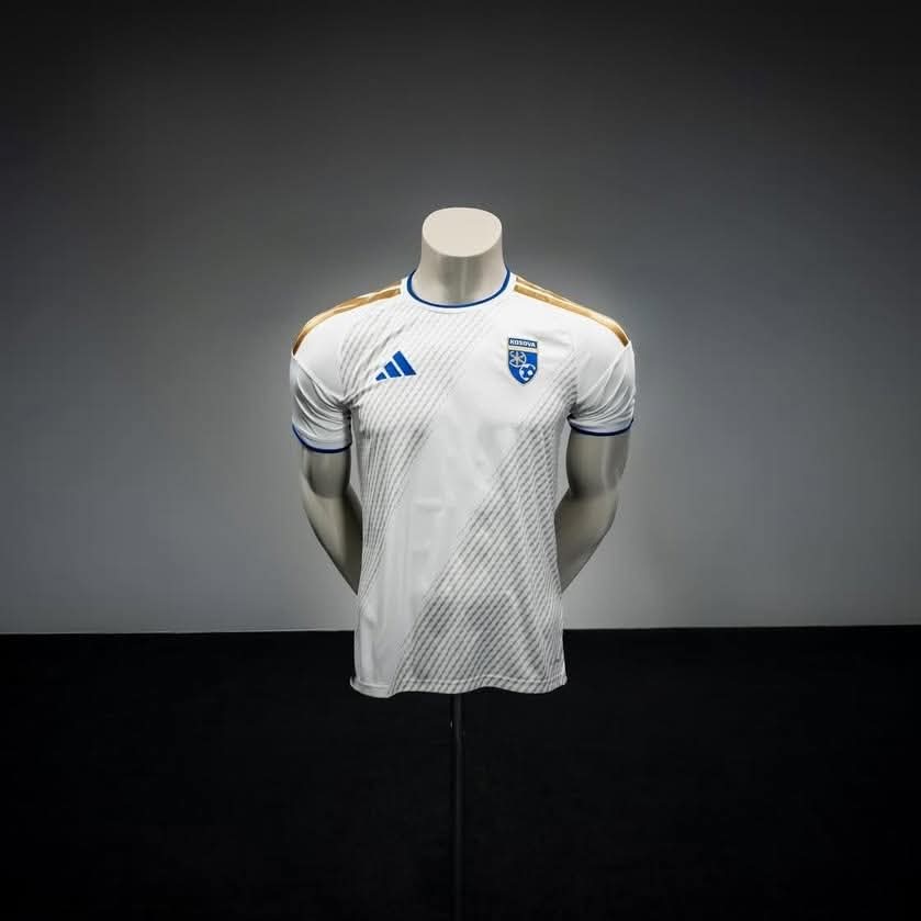 kosovanfooty_EN's tweet image. ✅️ OFFICIAL - FFK and @adidas have unveiled #Kosova's new kit for the upcoming European football season.