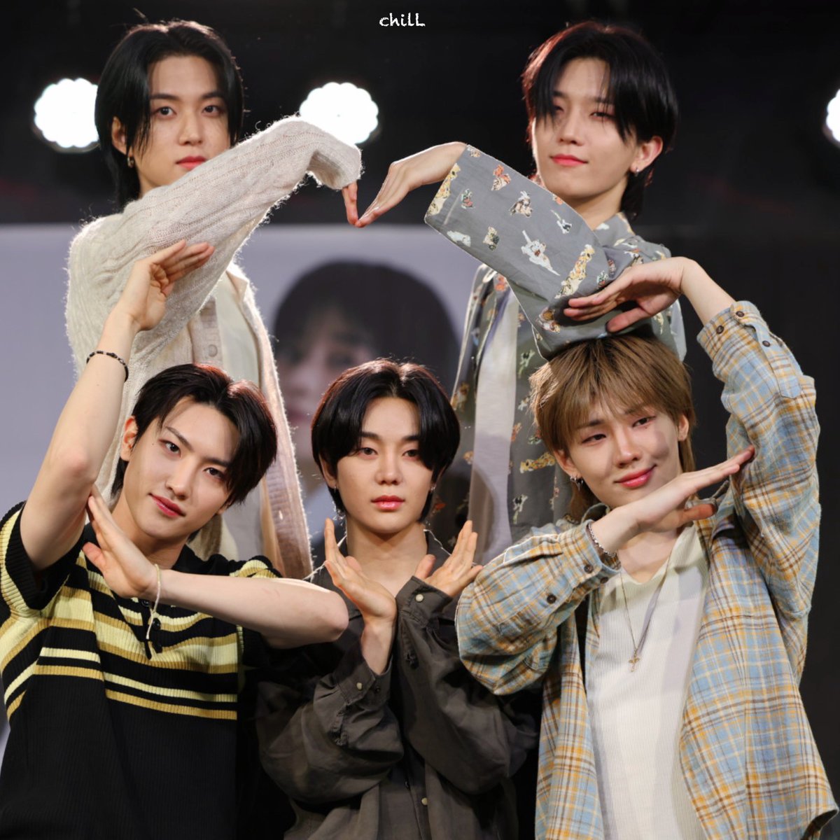 𝗖𝗵𝗶𝗹𝗟🐝 tweet media