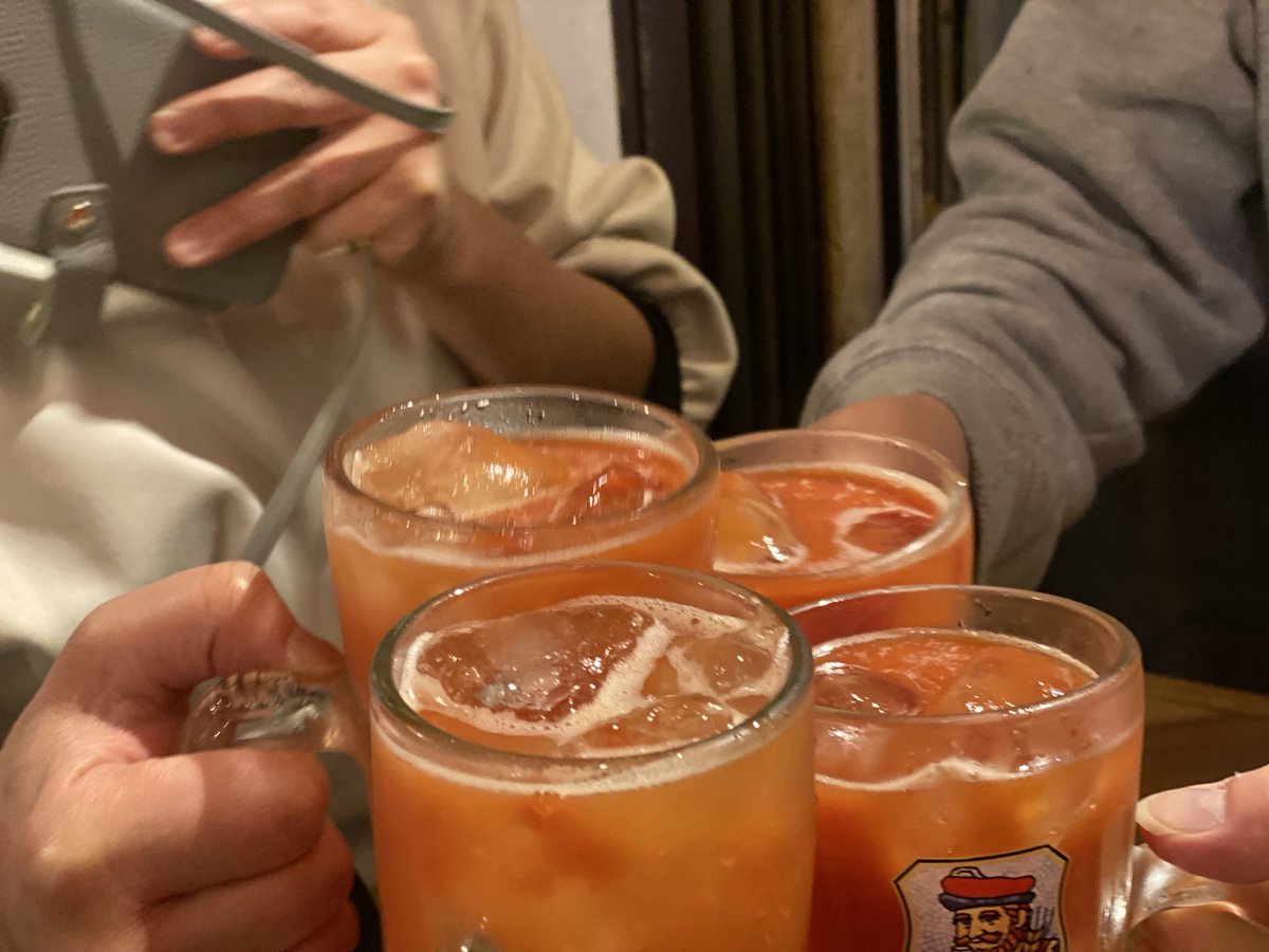 juninosan's tweet photo. 昨日は調子に乗って
呑み過ぎたwww
三宮から新開地で呑んで
体調不良🤣🤣🤣🤣🤣 https://t.co/ghDluESGEV