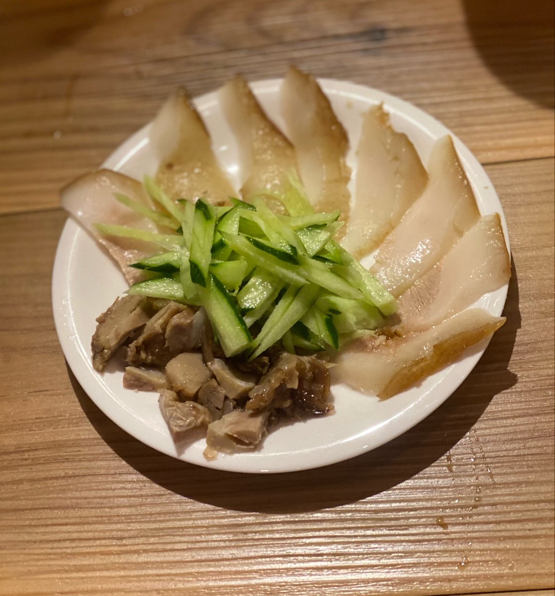 juninosan's tweet photo. 昨日は調子に乗って
呑み過ぎたwww
三宮から新開地で呑んで
体調不良🤣🤣🤣🤣🤣 https://t.co/ghDluESGEV