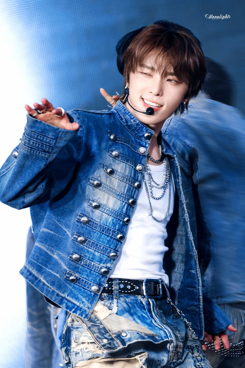 ☾Moonlight_ tweet media