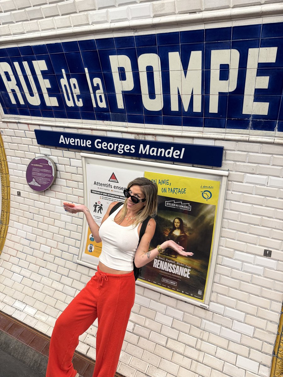 FK2FrenchMILF tweet media