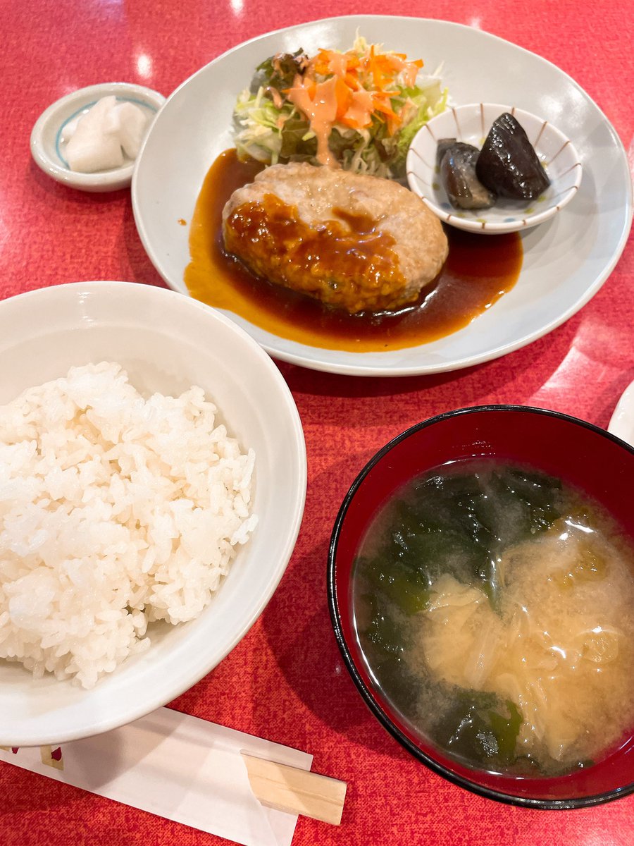 のりりん tweet media