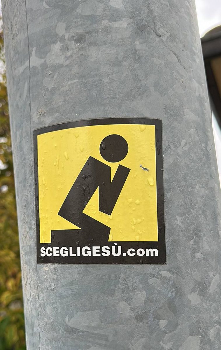 StickeringCom's tweet photo. 📍 Sesto Fiorentino, Italy

"Scegli Gesù"

Found on the streets. Archived forever.

🔗 https://t.co/llKDhU555e

#StreetArt #StickerArt #UrbanArt https://t.co/8LwTPFhA1b
