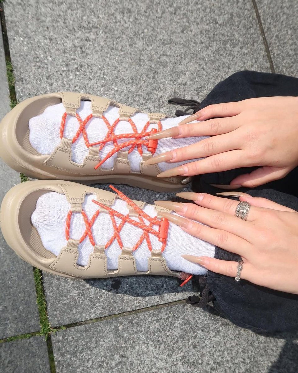 UGG® Japan tweet media