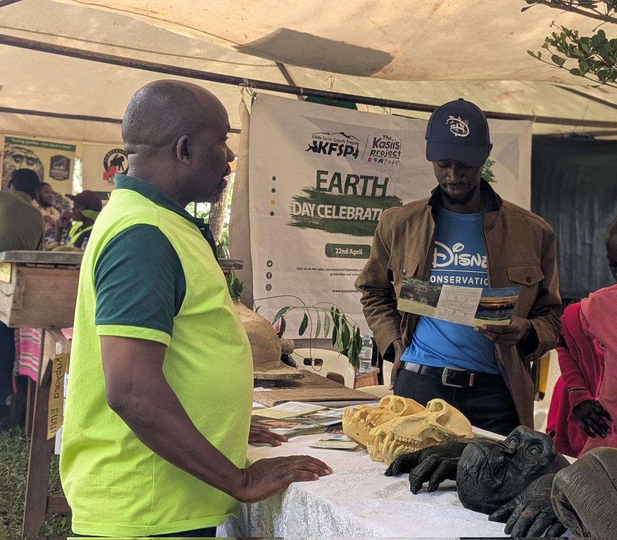 KashoboroziA's tweet image. Happy New Month, fellow conservationists 🌱

Protecting nature and caring for our environment matters. Small actions make a big difference.

Wishing you a #productive and #impactful month ahead.

#Conservation #ClimateAction