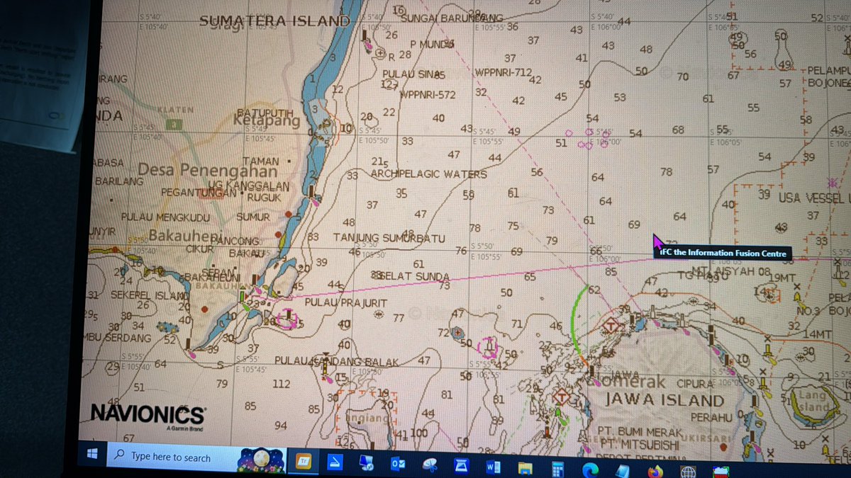_kyokasuigetsuu's tweet photo. @Panther7112 Ye rhi depth iske bhosde me daal do ye or ek vlcc fully lagen 22 mtr draft k saath vha depth or wirdh dono ha har jahaj ko 2 Nm ka CPA milega or wk saath 100 jahaz nikal lega ye https://t.co/MZlITAsNik