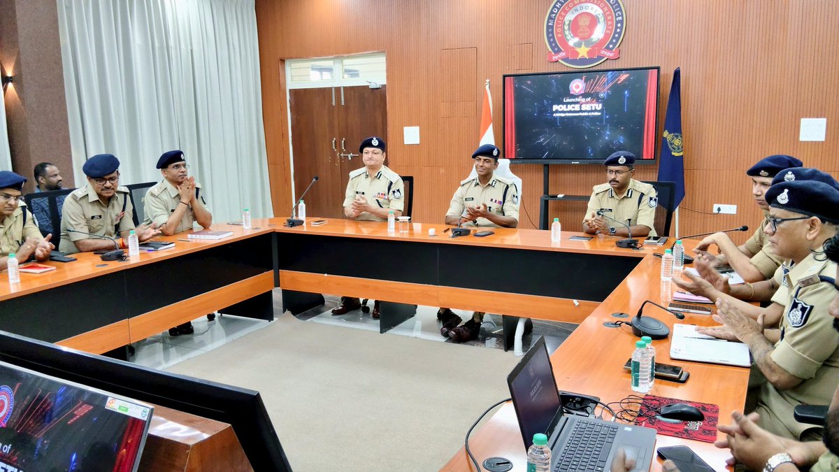 Commissioner of Police,Indore tweet media