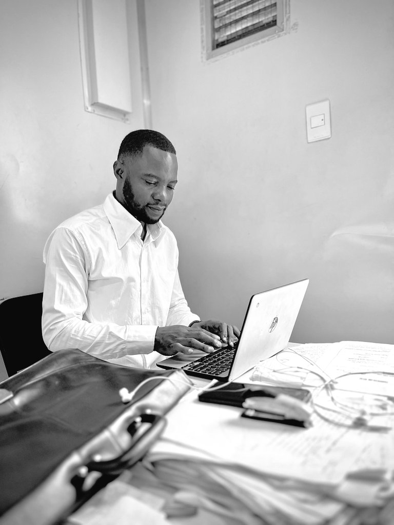 Albert MK🇨🇩 tweet media