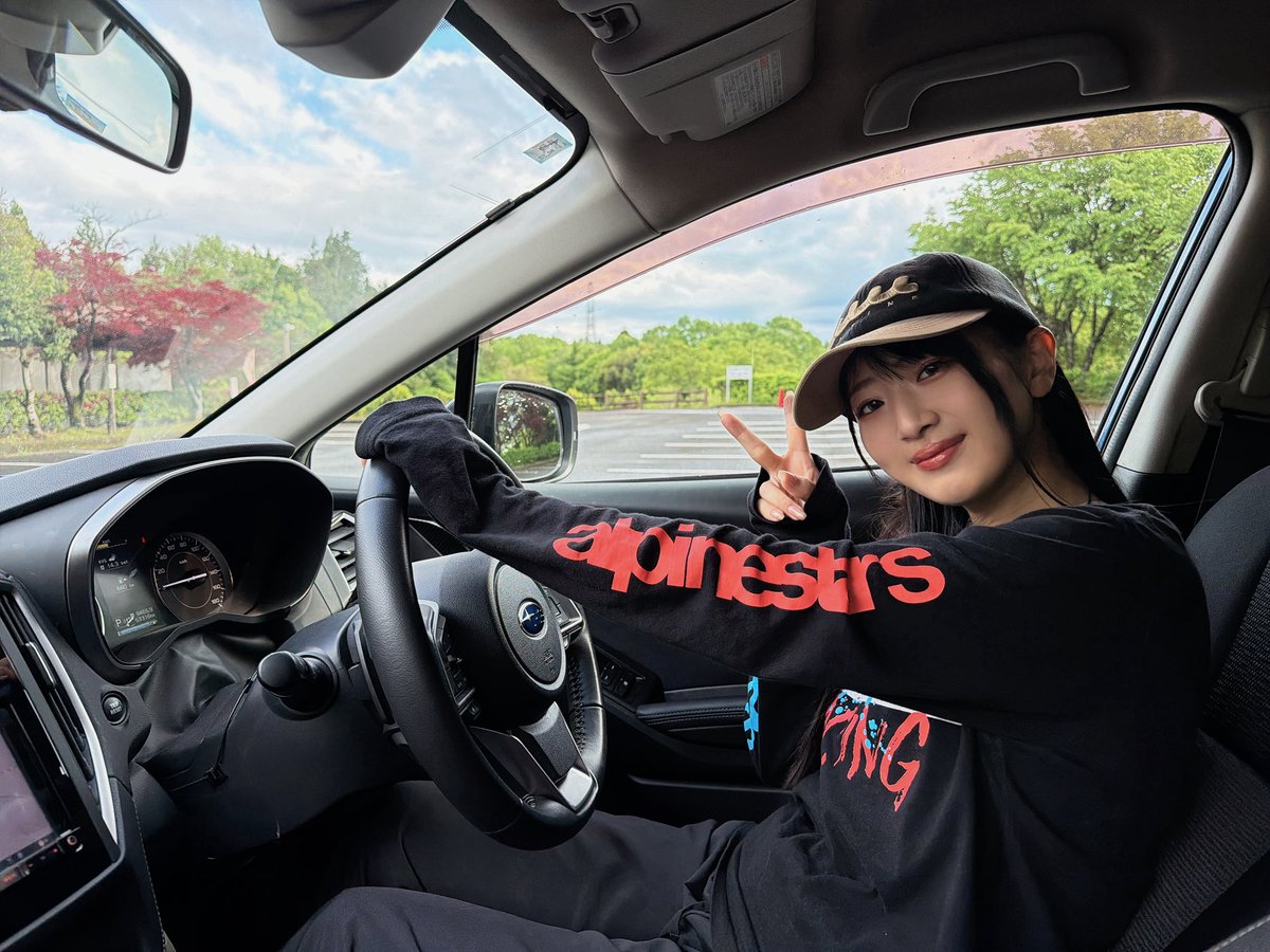 yuna_unagi's tweet photo. カロッツェリアスピーカー交換
&サブウーファー取り付け後、初の長距離ドライブ🚗

大好きなアイドルの曲は、それぞれのボーカルやキラキラした音がすごく綺麗に聴こえるし、
バンドの曲は低音までしっかり感じられて、いつもより圧倒的に音楽が楽しい⋆°⑅. ໒꒰ྀི ੭˘̴͈́ᜊ˘̴͈̀ა꒱ྀི
長距離移動も全然飽きなくて最高～♡̷ ༘✩

今までの平面的な音と比べて、立体感があって、
音の輪郭がぼやけずクリアに聴こえるのが感動でした🥰
リモコンで簡単にモードも変えられるから、曲に合わせて聴き方を変えられるのも嬉しい♬
#PR