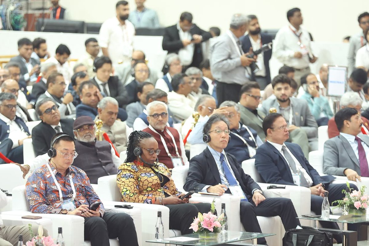 Hon’ble Prime Minister Shri @NarendraModi launched the Vibrant Gujarat Global Summit in 2003. Since then, it has been held every two years, driving Gujarat’s industrial growth and establishing the state as the growth engine of India.

To take this success to the regional level,