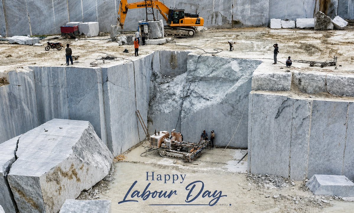 navalmarbles's tweet image. Honouring the hands that turn raw stone into timeless elegance. Today, we salute our labourers that shape every requirement to reality.👷👷‍♀️

Happy Labour Day 🤍

#labourday #honour #marble