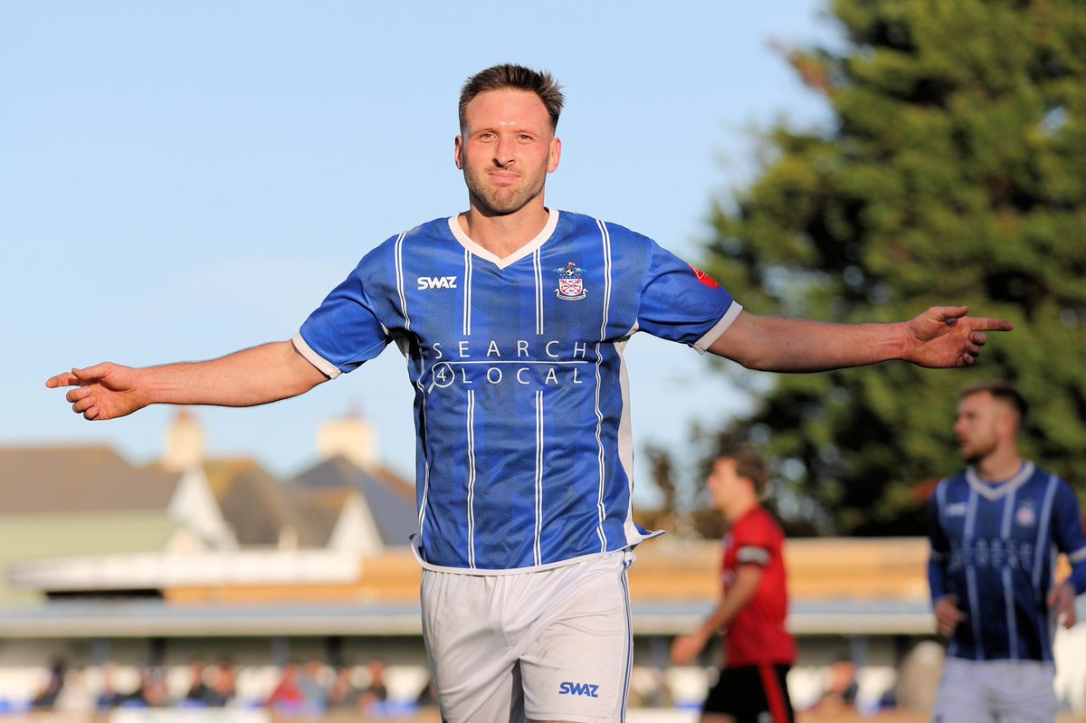 Exmouth Town FC tweet media