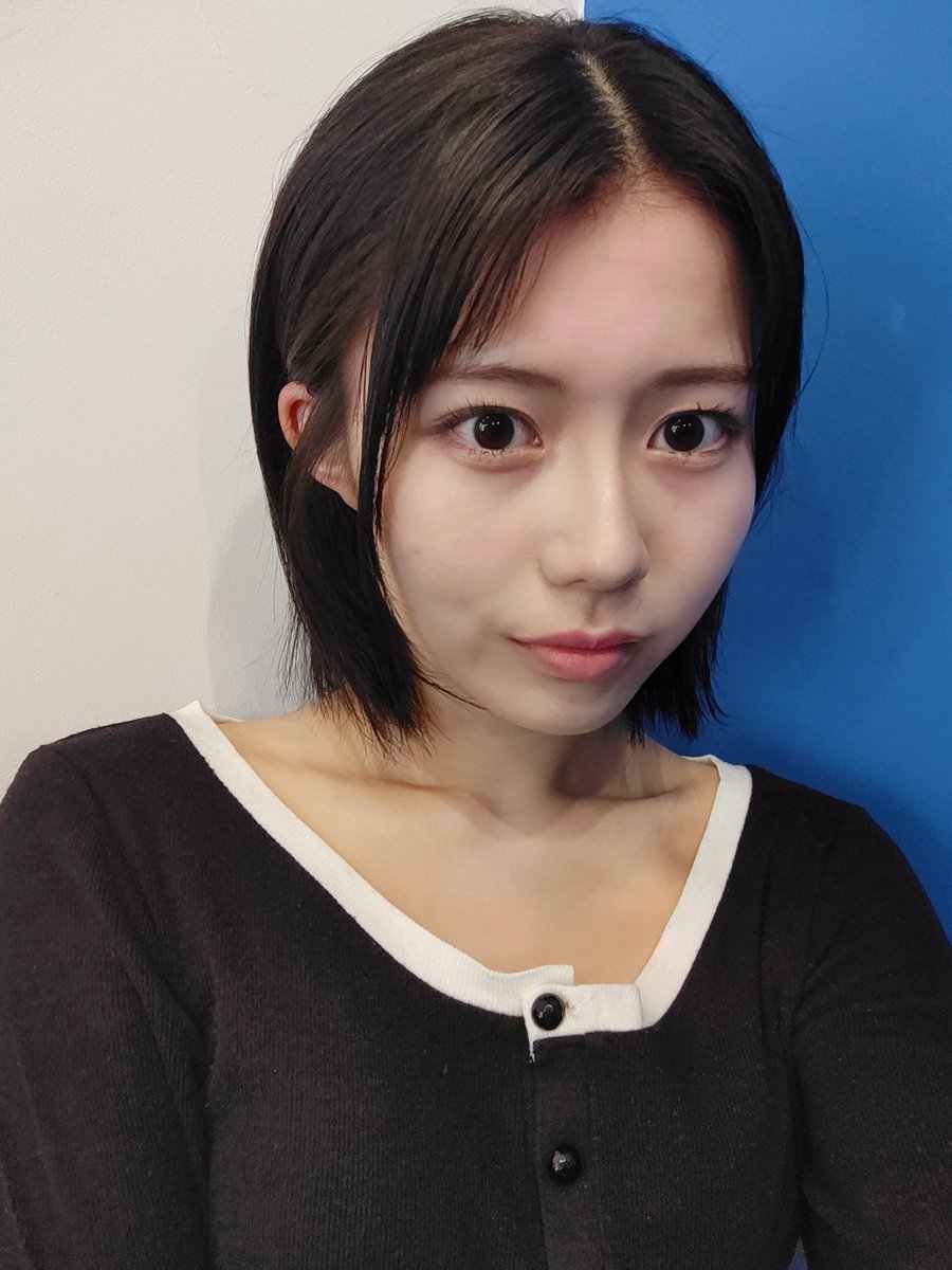 こんにちは⊂( ᴖ ̫ᴖ )⊃
朝おおさむだったのに今めっちゃ晴れてておもしろい！5月もよろしく！
 #コメント返すよ