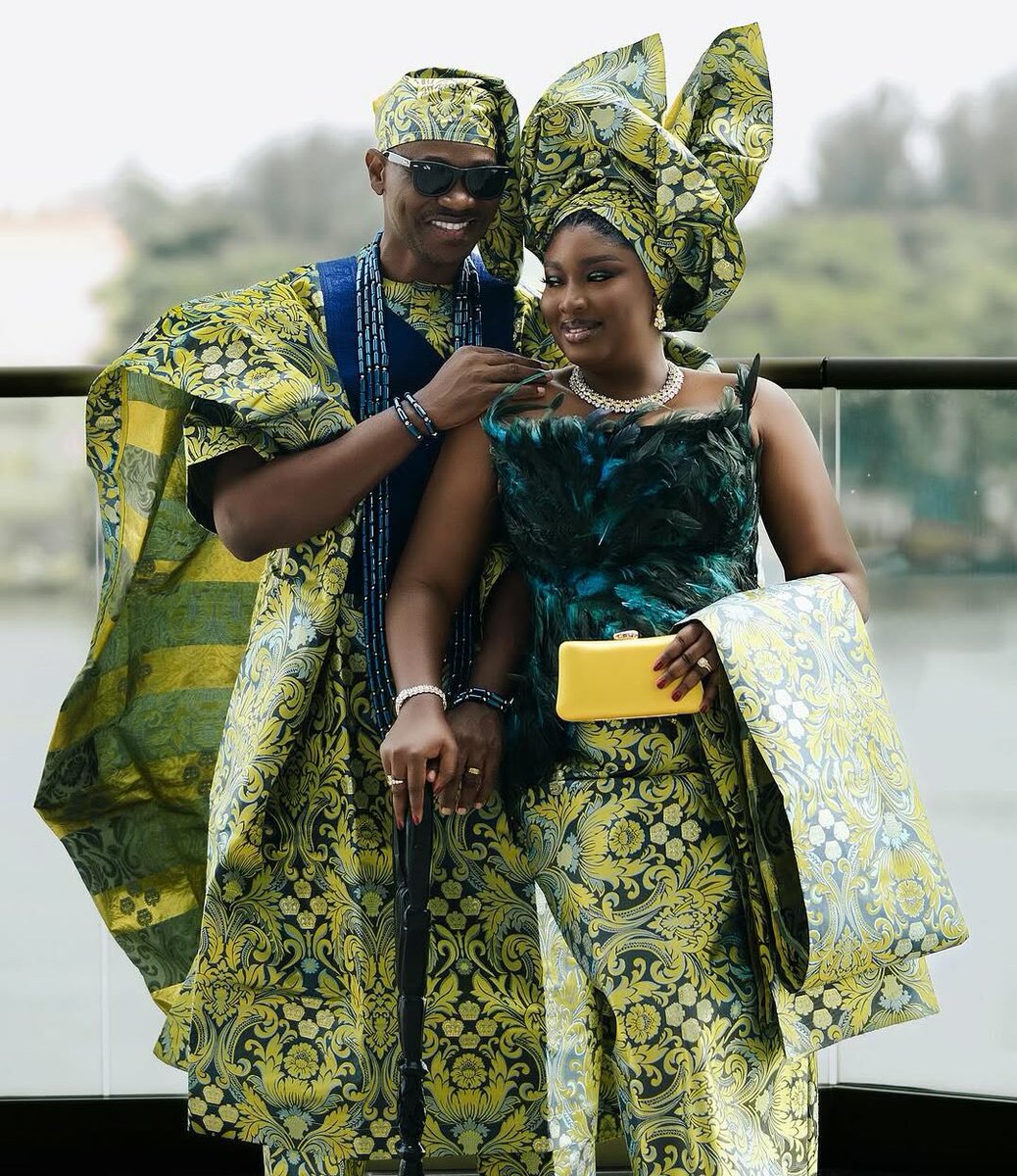Lateef Adedimeji and Bimpe Adedimeji don finally born triplets! after years of people mocking them! Omo God is really good! I’m happy for them🎉🥳😫
