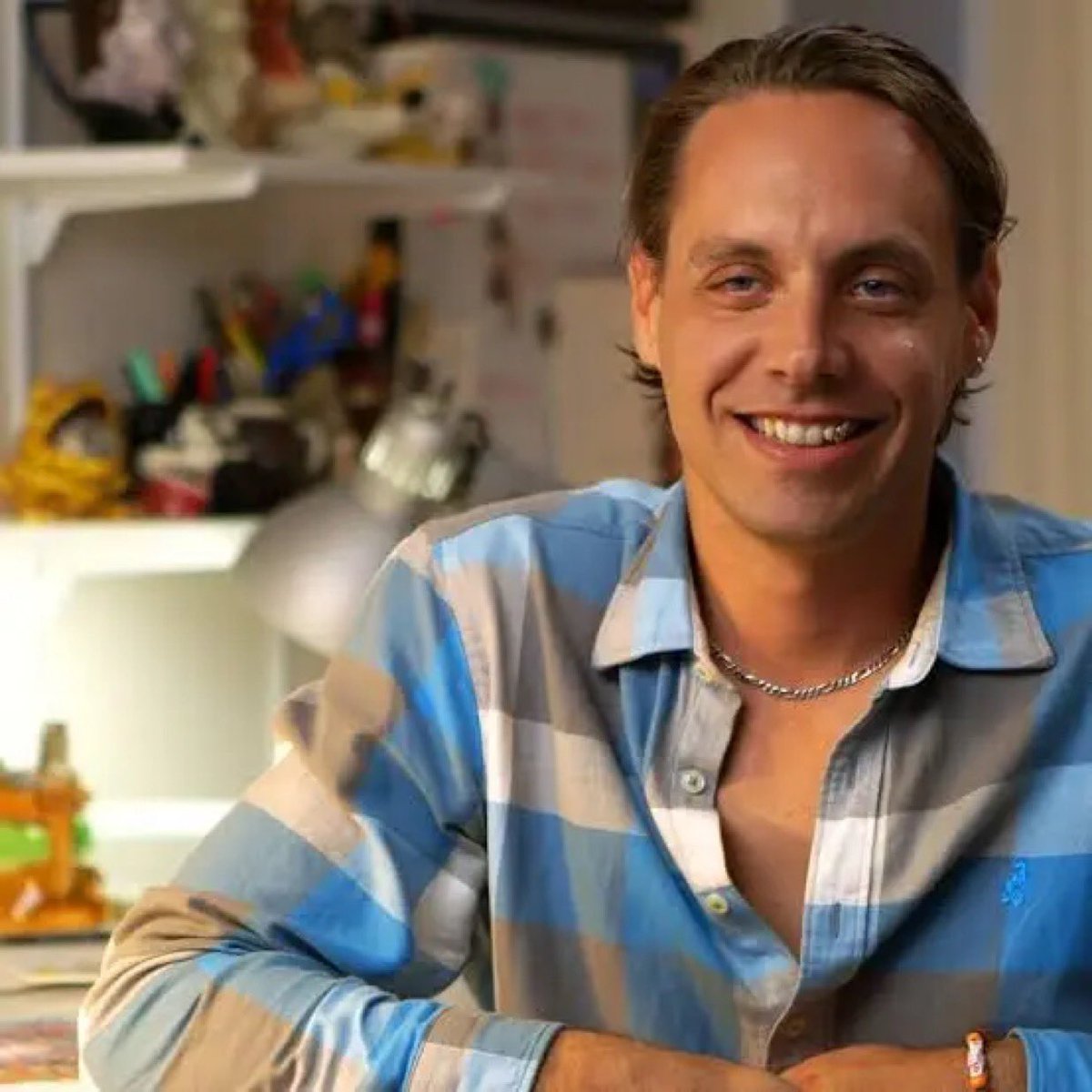 TheSMCDaily's tweet photo. Uncanny resemblance if you ask me 👀.

Hey Matt (@Matt_Furie ) , meet your retardio self. Kek

$mett https://t.co/ffgBdsTtxI