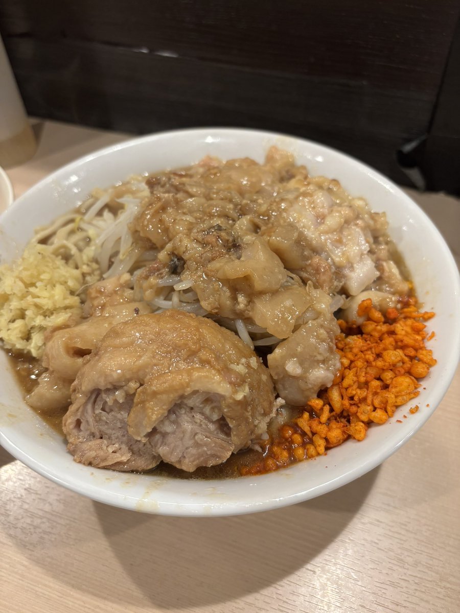 LLC4621's tweet photo. 最近のラーメン https://t.co/fDRe8C1LxQ