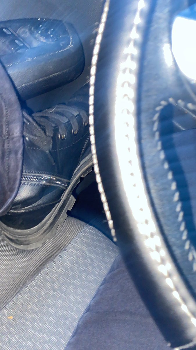 DominaFidele's tweet image. Je suis disponible tout le week end les toutou, cam, réel, sessions etx ✨

#domina #findom #feet #feetfethish #moneyslave #paypig #moneymiss #humanatm #humiliation #Soumis #atm #submissive
